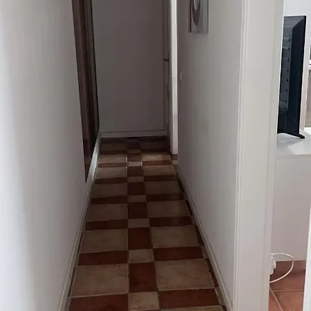 アパート 2 Chambres Et 1 Canape Lit Situe アルマカオ・デ・ペラ